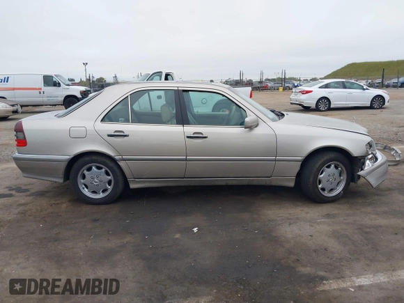 1998 Mercedes-Benz C 230/260/280/320 with VIN WDBHA23G5WA606125, listed as a IAAI auction lot 42064201 with 181,121 mi miles and . Bid and sale history available at carsss.com. Image 13.
