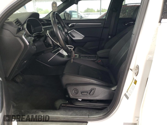 2021 Audi Q3 Premium with VIN WA1AUCF3XM1094216, listed as a Copart auction lot 58710615 with 86,743 mi miles and Salvage title. Bid and sale history available at DreamBid. Image 7.