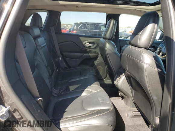 2014 Jeep Cherokee Limited with VIN 1C4PJLDS5EW212504, listed as a Copart auction lot 50762485 with 135,797 mi miles and Clean Title. Bid and sale history available at carsss.com. Image 11.