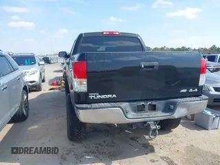 2013 Toyota Tundra 4WD Truck with VIN 5TFDW5F16DX286995, listed as a IAAI auction lot 41584571 with 118,651 mi miles. Bid and sale history available at carsss.com. Image 16.