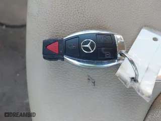 2010 Mercedes-Benz M-Class ML 350 with VIN 4JGBB8GBXAA610889, listed as a IAAI auction lot 41321391 with 97,610 mi miles. Bid and sale history available at carsss.com. Image 11.