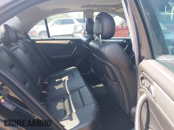 2005 Mercedes-Benz C 230 Kompressor с VIN WDBRF40J35F646514, выставлен на аукционе IAAI как лот 42590600 с пробегом 145 020 миль миль и . История ставок и продаж доступна на DreamBid. Изображение 8.
