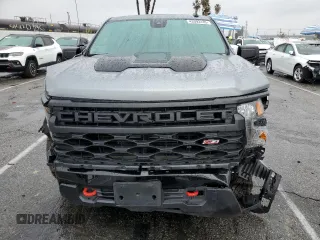 2024 Chevrolet Silverado 1500 Custom Trail Boss with VIN 3GCPDCEK4RG251868, listed as a Copart auction lot 43393145 with 7,472 mi miles and Salvage Title. Bid and sale history available at carsss.com. Image 5.