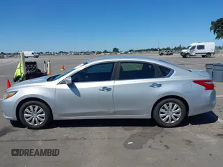 2016 Nissan Altima S z VIN 1N4AL3AP2GN316463, wystawiony jako IAAI lot #42339307 z przebiegiem 101 857 mil mil oraz . Historia ofert i sprzedaży dostępna na DreamBid. Obrazek 14.