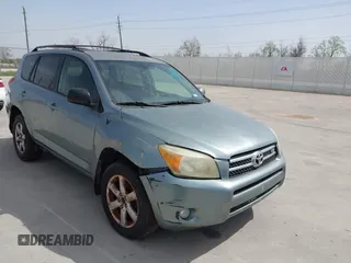 2008 Toyota RAV4 Ltd with VIN JTMBK31V586035589, listed as a IAAI auction lot 41844392 with 333,067 mi miles. Bid and sale history available at carsss.com. Image 1.