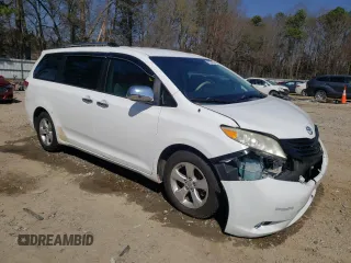 2014 Toyota Sienna L with VIN 5TDZK3DC2ES500950, listed as a Copart auction lot 48524035 with 194,957 mi miles and Salvage Title. Bid and sale history available at carsss.com. Image 4.