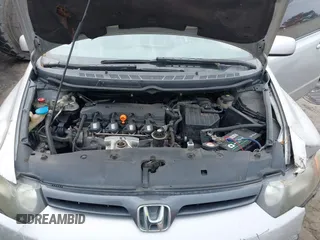 2008 Honda Civic EX-L z VIN 2HGFG12938H546744, wystawiony jako IAAI lot #41526059 z przebiegiem 232 981 mil mil oraz . Historia ofert i sprzedaży dostępna na DreamBid. Obrazek 10.