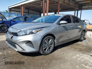 2022 Kia Forte LXS with VIN 3KPF24AD6NE500739, listed as a Copart auction lot 52603315 with 55,683 mi miles and Non Repairable. Bid and sale history available at carsss.com. Image 1.