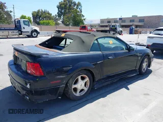 2001 Ford Mustang Deluxe с VIN 1FAFP44431F236463, выставлен на аукционе IAAI как лот 42533132 с пробегом Не указан миль и . История ставок и продаж доступна на DreamBid. Изображение 4.