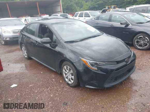 2024 Toyota Corolla LE z VIN 5YFB4MDE6RP100648, wystawiony jako IAAI lot #42542005 z przebiegiem 38 127 mil mil oraz . Historia ofert i sprzedaży dostępna na DreamBid. Obrazek 1.