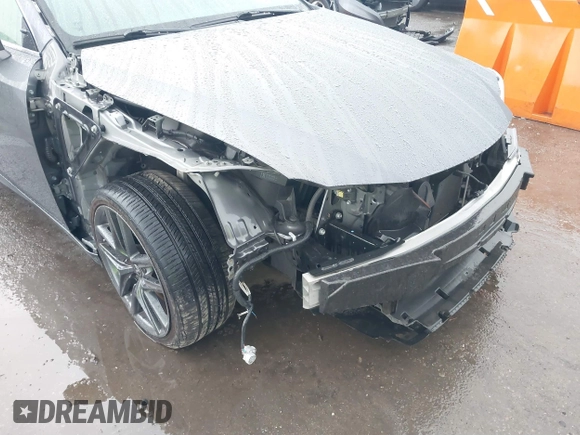 2019 Lexus IS 300 with VIN JTHBA1D23K5086447, listed as a IAAI auction lot 41546195 with 69,547 mi miles and . Bid and sale history available at DreamBid. Image 6.