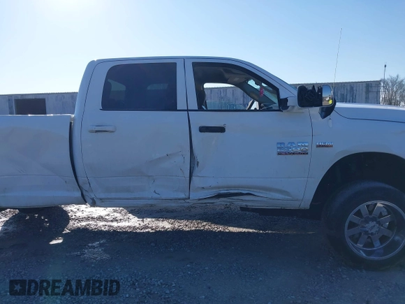 2018 Ram 2500 Tradesman с VIN 3C6UR5HJ0JG216906, выставлен на аукционе IAAI как лот 41409441 с пробегом 122 401 миль миль и . История ставок и продаж доступна на DreamBid. Изображение 13.
