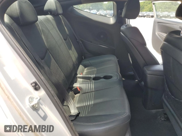 2014 Hyundai Veloster Turbo with VIN KMHTC6AE4EU182833, listed as a Copart auction lot 58911035 with 162,752 mi miles and Salvage title. Bid and sale history available at DreamBid. Image 10.