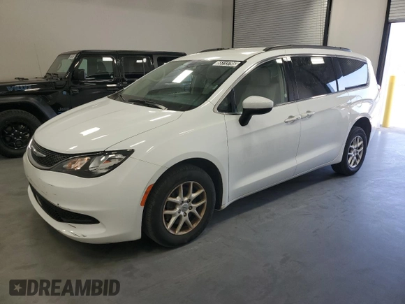 2021 Chrysler Voyager LXi with VIN 2C4RC1DG3MR545911, listed as a Copart auction lot 55113795 with 83,624 mi miles and Clean Title. Bid and sale history available at DreamBid. Image 1.