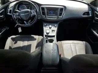 2015 Chrysler 200 Limited with VIN 1C3CCCAB0FN705158, listed as a Copart auction lot 65222615 with 181,069 mi miles and Clean title. Bid and sale history available at DreamBid. Image 8.