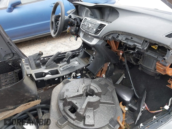 2015 Honda Accord Sedan LX with VIN 1HGCR2F39FA011292, listed as a IAAI auction lot 42124456 with Not Provided miles. Bid and sale history available at carsss.com. Image 5.