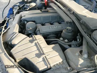 2008 BMW 3 Series 328xi с VIN WBAVC93508K037703, выставлен на аукционе IAAI как лот 43176188 с пробегом 208 064 миль миль и . История ставок и продаж доступна на DreamBid. Изображение 12.