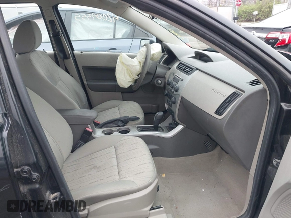 2010 Ford Focus SE with VIN 1FAHP3FN3AW139336, listed as a IAAI auction lot 42009555 with 108,814 mi miles. Bid and sale history available at carsss.com. Image 5.