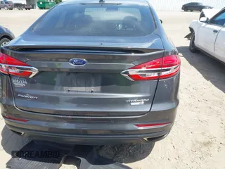 2019 Ford Fusion Titanium with VIN 3FA6P0D9XKR152617, listed as a IAAI auction lot 42209470 with 135,956 mi miles and . Bid and sale history available at DreamBid. Image 17.