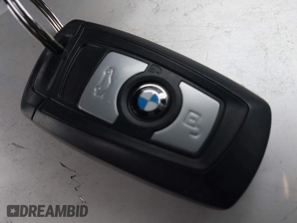 2015 BMW 3 Series 328i с VIN WBA3C1C5XFK123459, выставлен на аукционе IAAI как лот 42439775 с пробегом 94 147 миль миль и . История ставок и продаж доступна на DreamBid. Изображение 11.