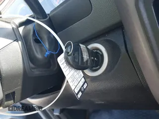 2013 Ram 1500 Tradesman z VIN 3C6JR6AP1DG543584, wystawiony jako IAAI lot #42137202 z przebiegiem 233 285 mil mil oraz . Historia ofert i sprzedaży dostępna na DreamBid. Obrazek 11.