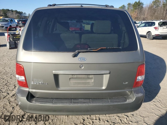 2005 Kia Sedona LX with VIN KNDUP132656738101, listed as a Copart auction lot 87332664 with 152,315 mi miles and Salvage Title. Bid and sale history available at carsss.com. Image 6.