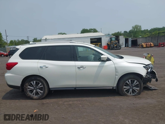 2019 Nissan Pathfinder SV z VIN 5N1DR2MM5KC615110, wystawiony jako IAAI lot #42399030 z przebiegiem 129 844 mil mil oraz . Historia ofert i sprzedaży dostępna na DreamBid. Obrazek 13.