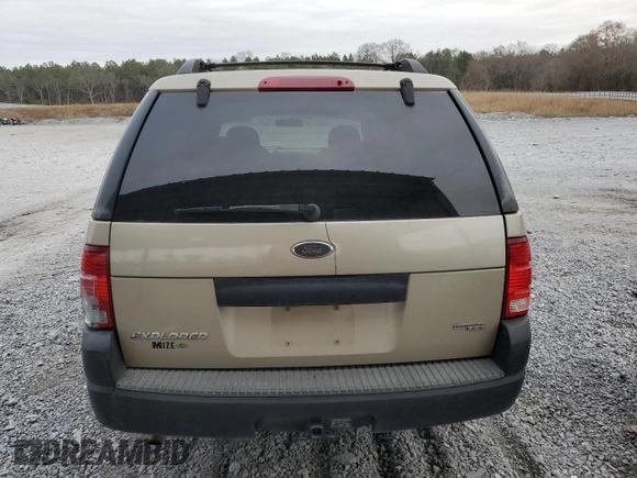2005 Ford Explorer XLS с VIN 1FMZU62KX5UA57573, выставлен на аукционе Copart как лот 86739784 с пробегом 271 749 миль миль и Списание • Salvage title. История ставок и продаж доступна на DreamBid. Изображение 6.