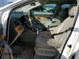 2012 Lincoln MKX with VIN 2LMDJ6JKXCBL19684, listed as a Copart auction lot 43017635 with 159,726 mi miles and Salvage Title. Bid and sale history available at carsss.com. Image 7.