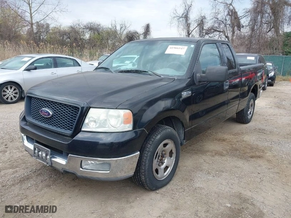 2004 Ford F-150 XL with VIN 1FTPX125X4NB36847, listed as a IAAI auction lot 41906547 with 229,872 mi miles. Bid and sale history available at carsss.com. Image 2.