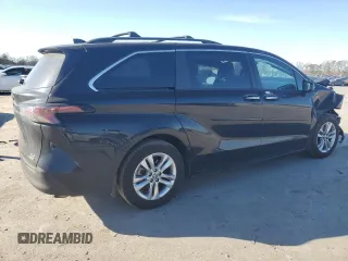 2024 Toyota Sienna XLE with VIN 5TDJSKFC4RS121247, listed as a Copart auction lot 47363055 with 33,364 mi miles and Salvage Title. Bid and sale history available at DreamBid. Image 3.