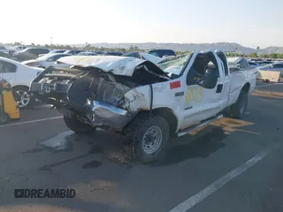 2002 Ford F-350 XL with VIN 1FTSX31F62EA66065, listed as a IAAI auction lot 39914510 with Not provided miles and . Bid and sale history available at DreamBid. Image 2.