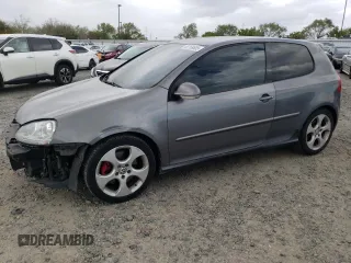 2009 Volkswagen GTI z VIN WVWFD71K49W051745, wystawiony jako Copart lot #50758685 z przebiegiem 117 251 mil mil oraz Szkoda całkowita • Salvage title. Historia ofert i sprzedaży dostępna na DreamBid. Obrazek 1.