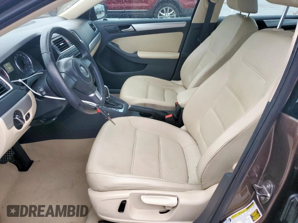 2013 Volkswagen Jetta SE with VIN 3VWDX7AJ9DM443065, listed as a Copart auction lot 51006995 with 93,981 mi miles and Salvage title. Bid and sale history available at DreamBid. Image 7.