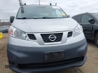 2015 Nissan NV200 SV with VIN 3N6CM0KN3FK701947, listed as a IAAI auction lot 42022905 with 35,282 mi miles. Bid and sale history available at carsss.com. Image 12.