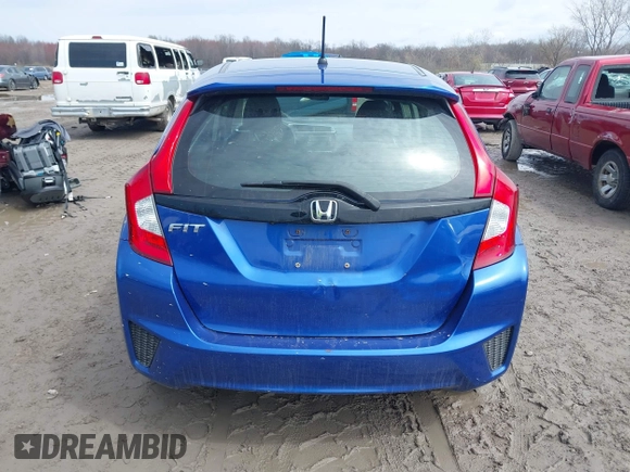 2015 Honda Fit LX with VIN 3HGGK5H52FM710434, listed as a IAAI auction lot 42022022 with 104,118 mi miles. Bid and sale history available at carsss.com. Image 17.