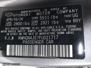 2015 Hyundai Genesis 3.8L with VIN KMHGN4JE7FU021717, listed as a IAAI auction lot 41942072 with 38,065 mi miles. Bid and sale history available at carsss.com. Image 9.