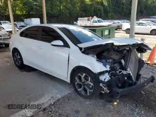 2021 Kia Forte LXS z VIN 3KPF24AD5ME382648, wystawiony jako Copart lot #64165115 z przebiegiem 62 665 mil mil oraz Szkoda całkowita • Salvage title. Historia ofert i sprzedaży dostępna na DreamBid. Obrazek 4.