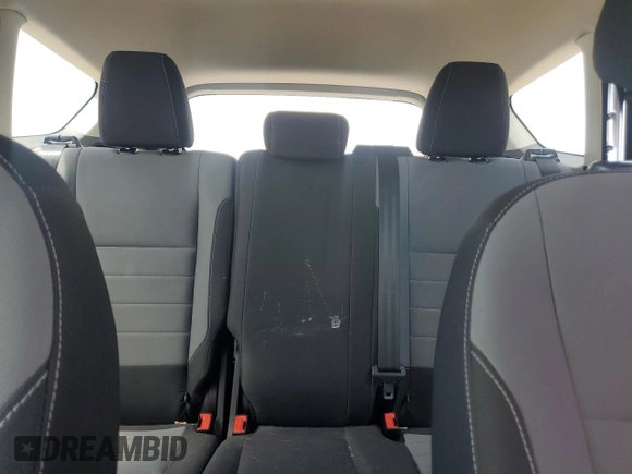 2019 Ford Escape S с VIN 1FMCU0F79KUB58432, выставлен на аукционе Copart как лот 57071095 с пробегом 111 471 миль миль и Списание • Salvage title. История ставок и продаж доступна на DreamBid. Изображение 10.