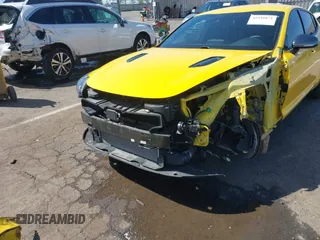 2018 Kia Stinger GT with VIN KNAE35LC4J6020344, listed as a IAAI auction lot 41946071 with 27,746 mi miles. Bid and sale history available at carsss.com. Image 6.