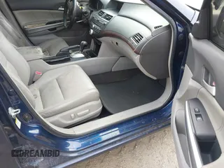 2008 Honda Accord EX-L z VIN 1HGCP36818A016111, wystawiony jako IAAI lot #41619493 z przebiegiem 176 786 mil mil oraz . Historia ofert i sprzedaży dostępna na DreamBid. Obrazek 5.