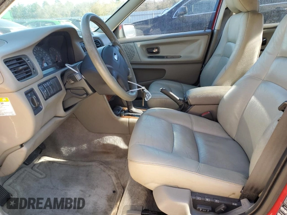 1999 Volvo S70 z VIN YV1LS53D4X1591564, wystawiony jako Copart lot #85582714 z przebiegiem 216 866 mil mil oraz Szkoda całkowita • Salvage title. Historia ofert i sprzedaży dostępna na DreamBid. Obrazek 7.