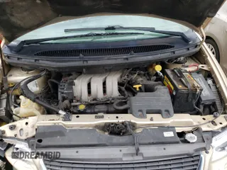 2000 Chrysler Town & Country LXi with VIN 1C4GP54L8YB707259, listed as a Copart auction lot 66407674 with 0 mi miles and Non Repairable. Bid and sale history available at carsss.com. Image 7.