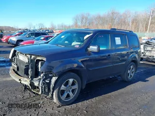 2013 Honda Pilot EX-L with VIN 5FNYF4H50DB049294, listed as a IAAI auction lot 41111384 with 298,000 mi miles. Bid and sale history available at carsss.com. Image 17.