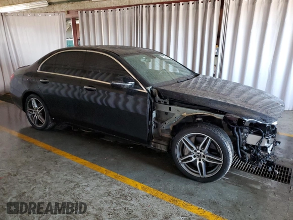 2019 Mercedes-Benz E-Class E 300 with VIN WDDZF4JB0KA558107, listed as a Copart auction lot 52189205 with 41,169 mi miles and Clean Title. Bid and sale history available at carsss.com. Image 4.