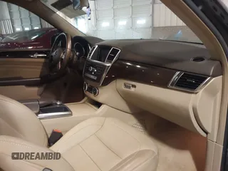 2014 Mercedes-Benz M 350 with VIN 4JGDA5HB5EA412462, listed as a IAAI auction lot 41328771 with 160,856 mi miles and . Bid and sale history available at carsss.com. Image 5.