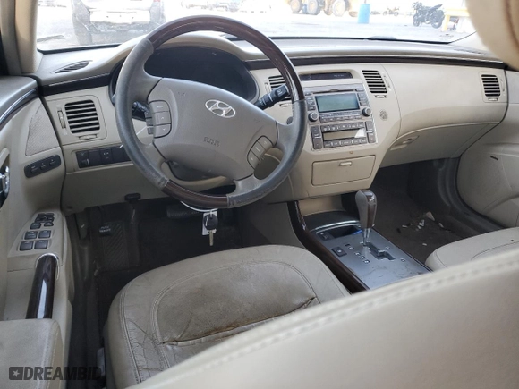 2011 Hyundai Azera Limited with VIN KMHFC4DF6BA537164, listed as a Copart auction lot 43716655 with 120,505 mi miles and Salvage Title. Bid and sale history available at carsss.com. Image 8.