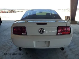 2006 Ford Mustang Standard with VIN 1ZVFT80N565196196, listed as a Copart auction lot 62432655 with 179,502 mi miles and Clean title. Bid and sale history available at DreamBid. Image 6.