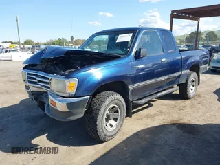 1996 Toyota T100 DX z VIN JT4UN22D8T0019270, wystawiony jako IAAI lot #41965165 z przebiegiem 217 150 mil mil oraz . Historia ofert i sprzedaży dostępna na DreamBid. Obrazek 2.