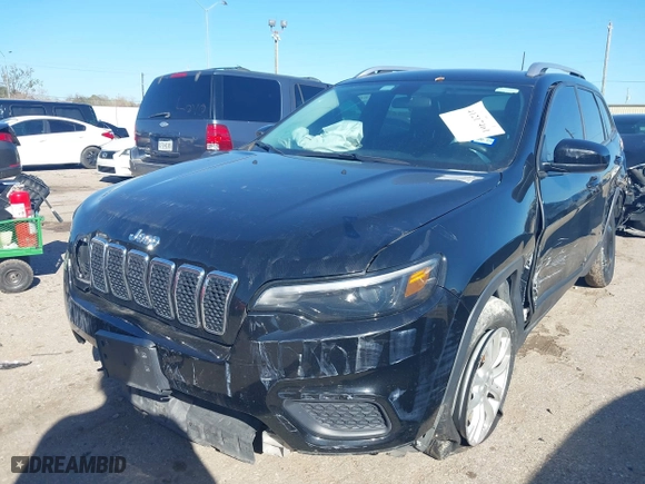 2020 Jeep Cherokee Latitude with VIN 1C4PJLCB5LD528477, listed as a IAAI auction lot 41217461 with 115,826 mi miles. Bid and sale history available at carsss.com. Image 16.